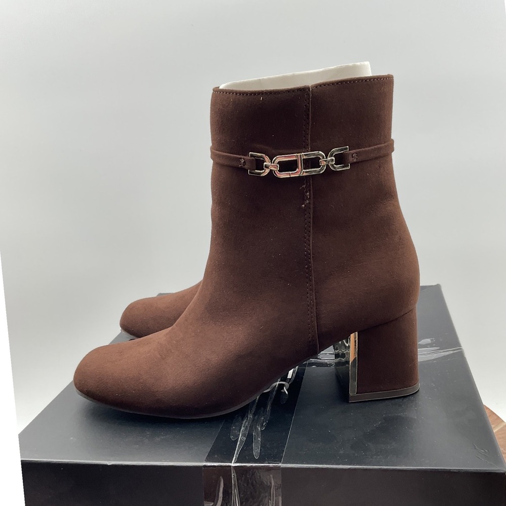 Jones New York Durling Brown Square Toe Block Heel Ankle Boots 7.5M NEW